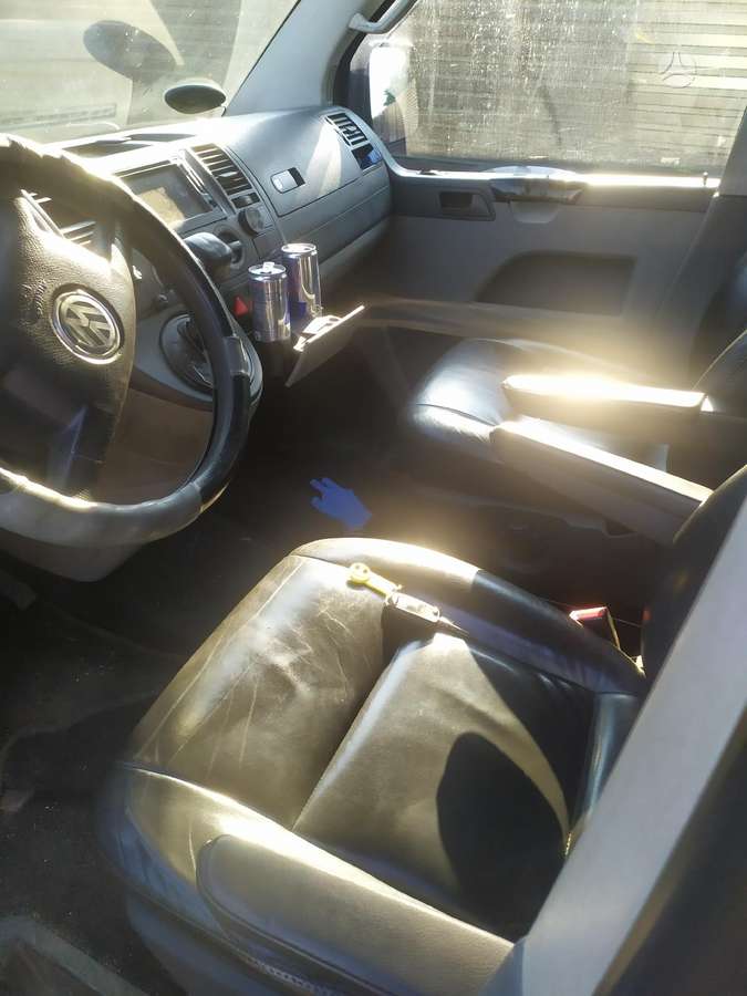 Volkswagen Transporter, preču