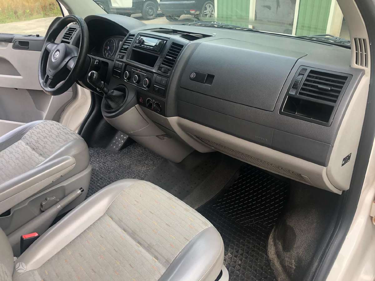 Volkswagen Transporter T5+, passenger vans
