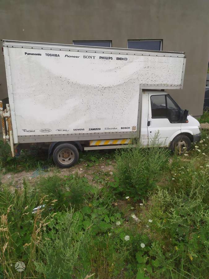 Ford Transit, cargo vans