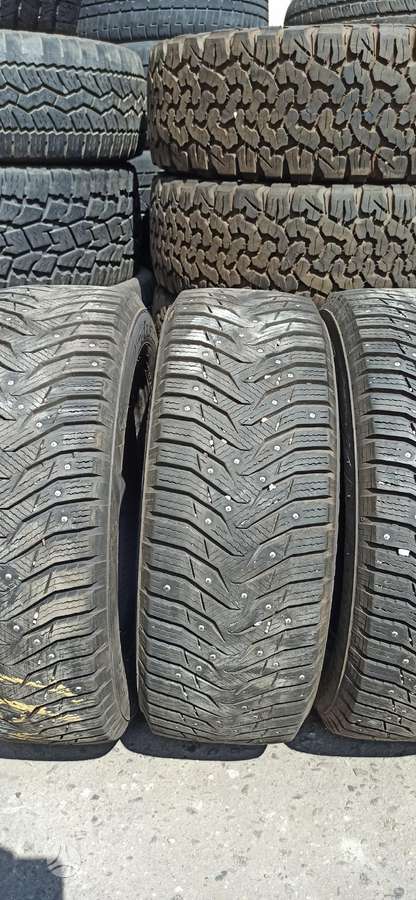 Kumho Wi31, winter 215/60 R16