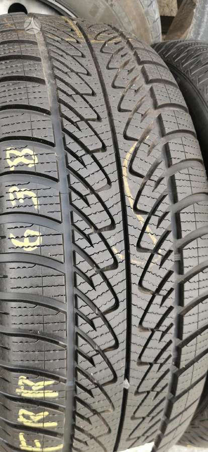 Goodyear, winter 255/60 R18