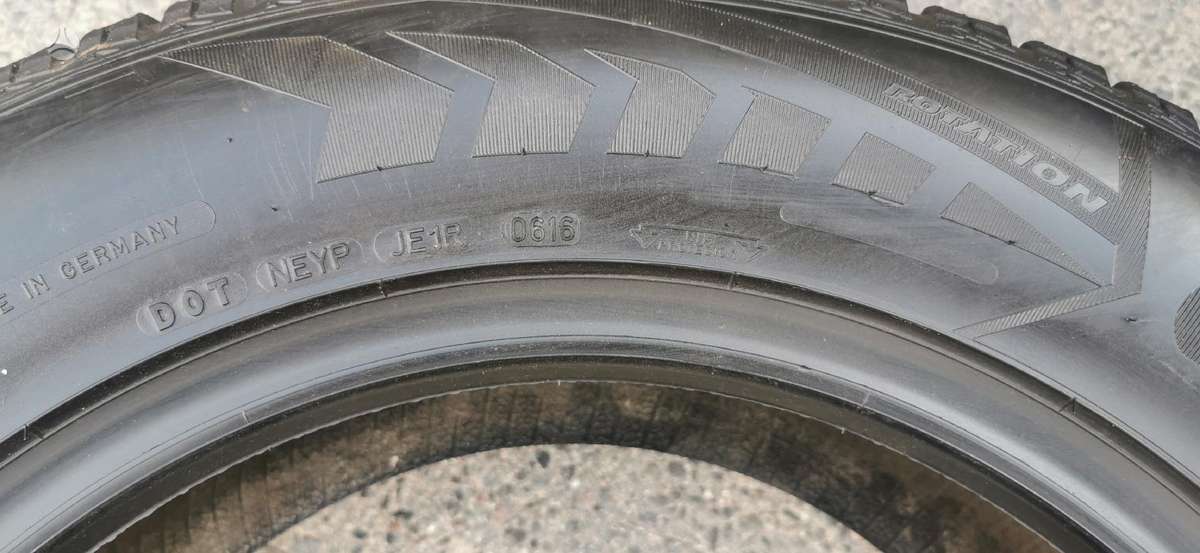 Goodyear, зимние 255/60 R18