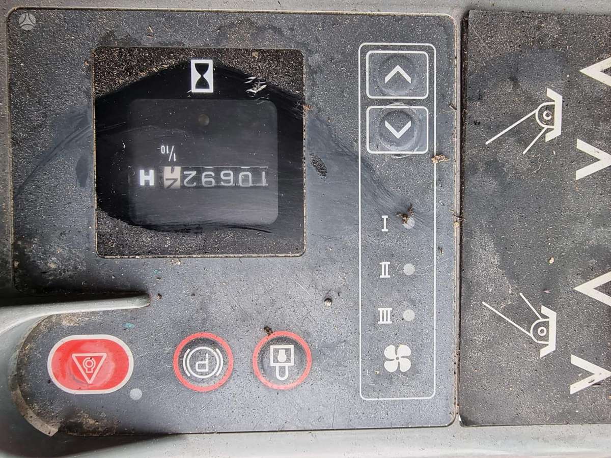 JCB JS160W, excavator