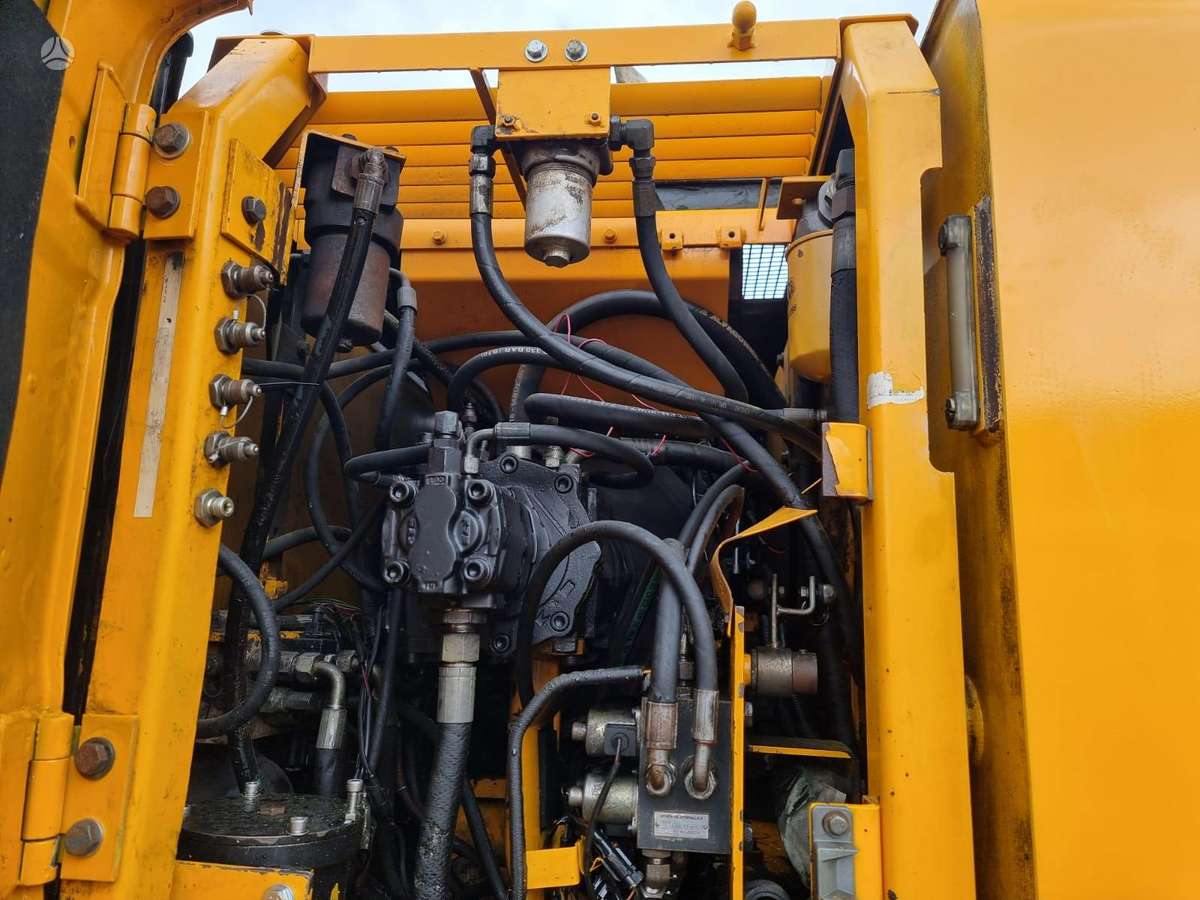 JCB JS160W, ekskavatori