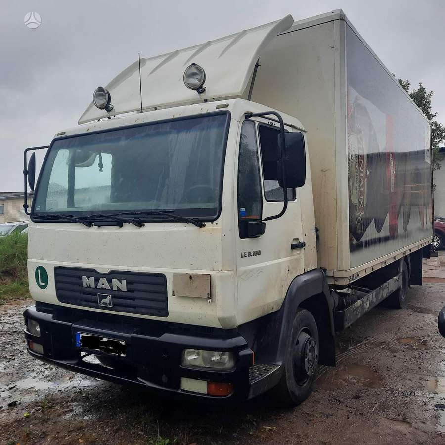 MAN LE8.180, trucks