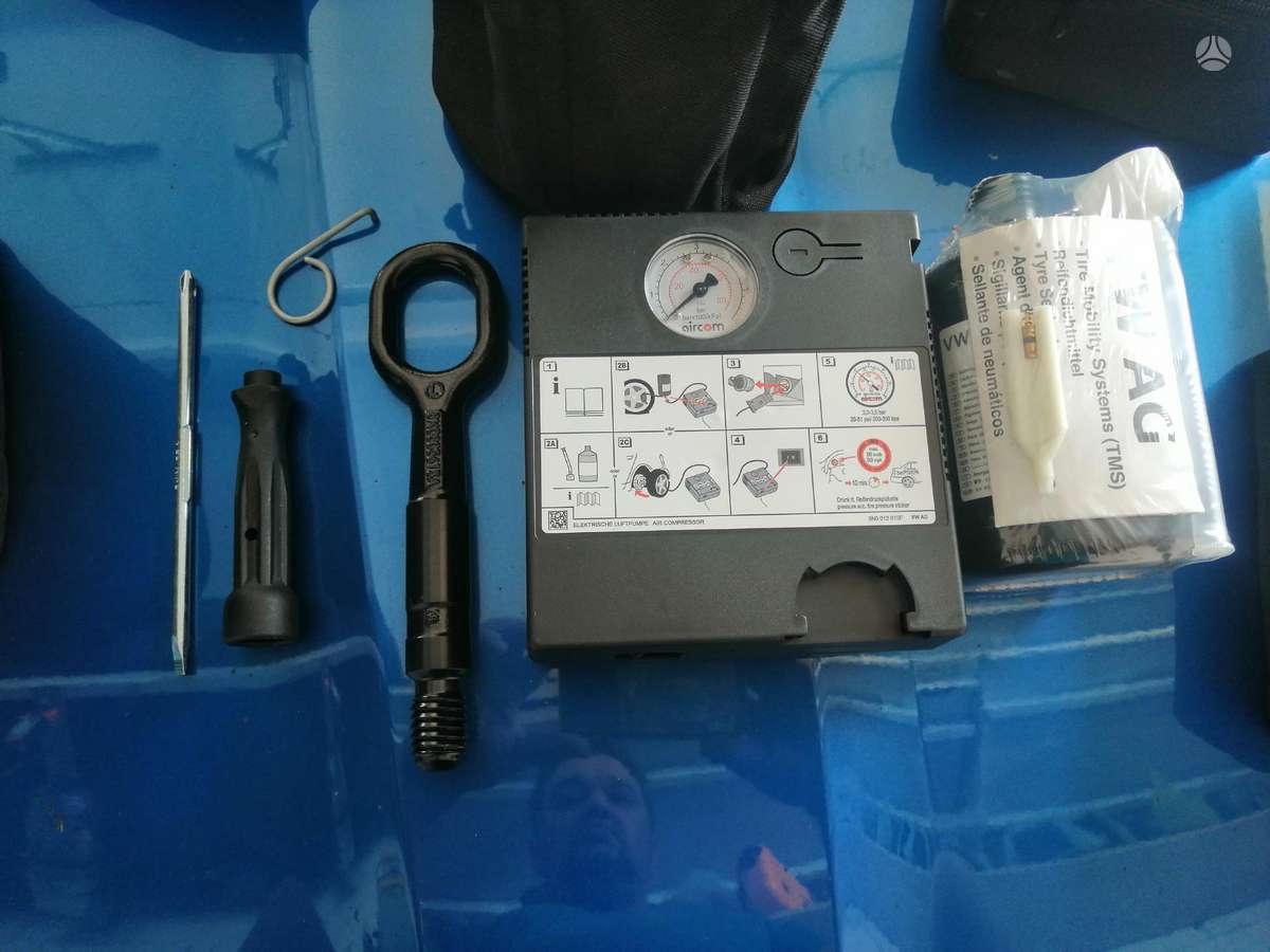 Auto kompresoriai.