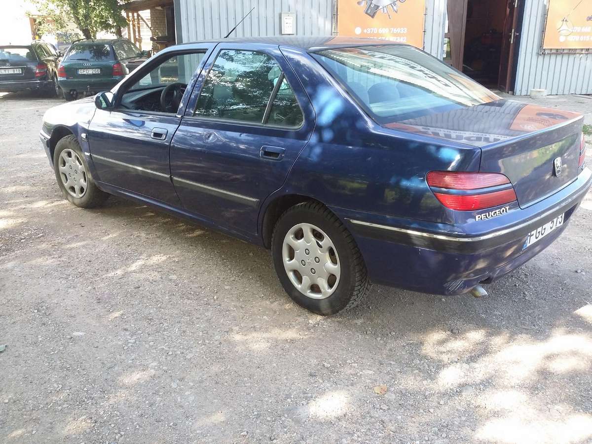 Peugeot 406 dalimis