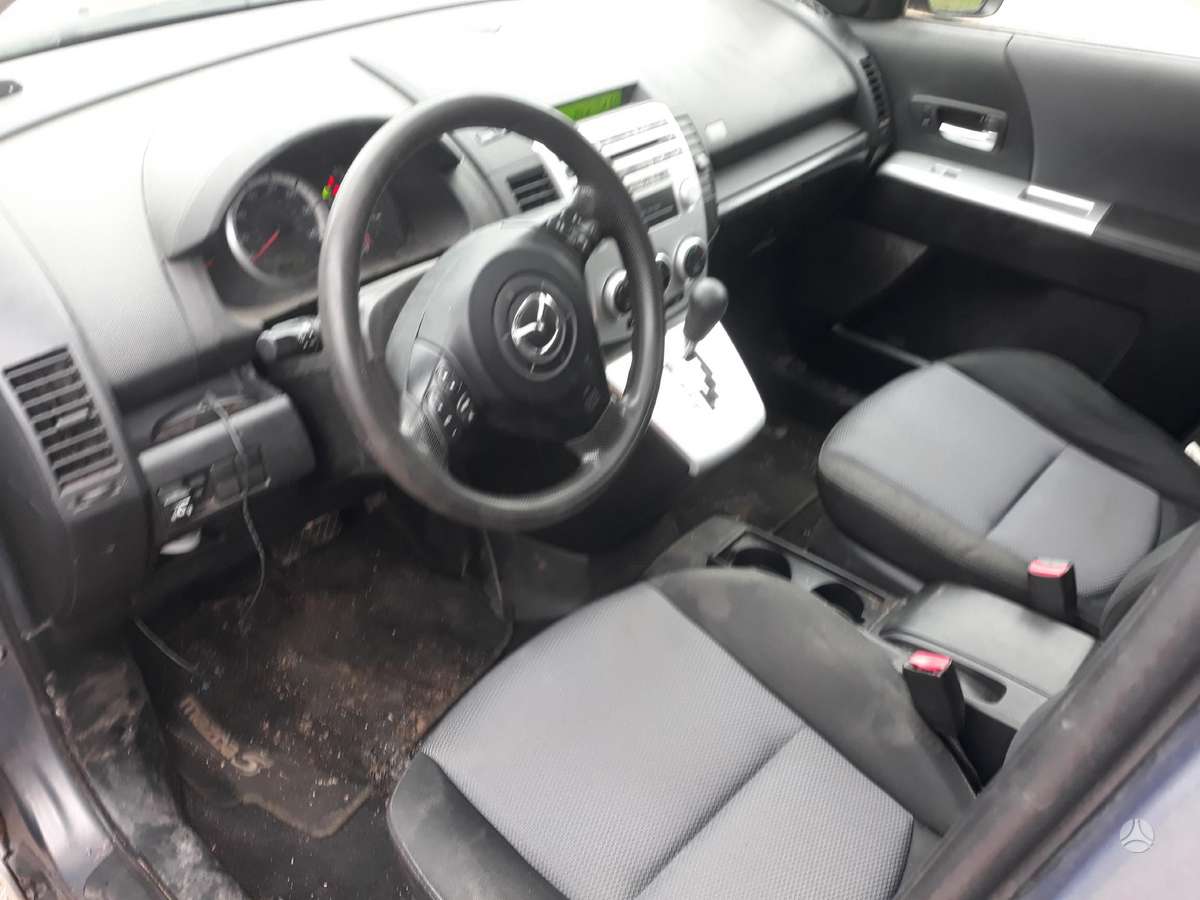 Mazda 5
