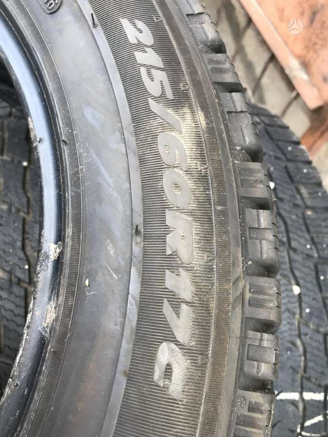 Michelin, universalios 215/60 R17