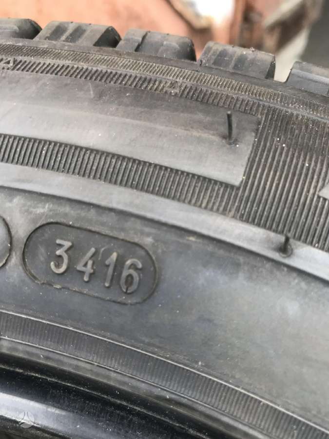 Michelin, universalios 215/60 R17