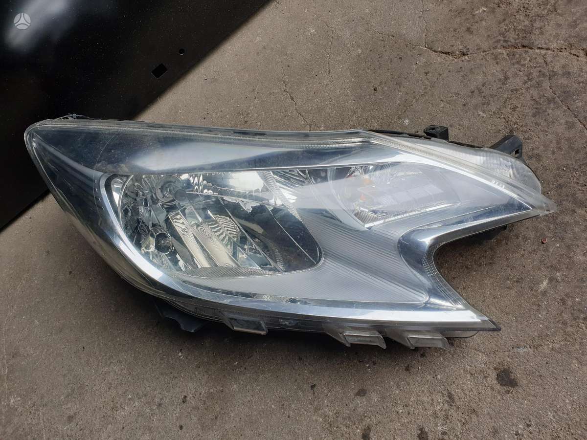 Nissan Note kėbulo dalys