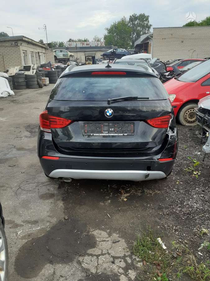 BMW X1 по частям