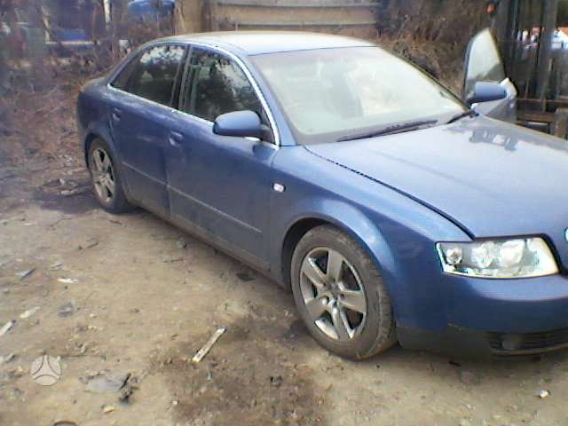 Audi A4 Audi a4 dalimis
