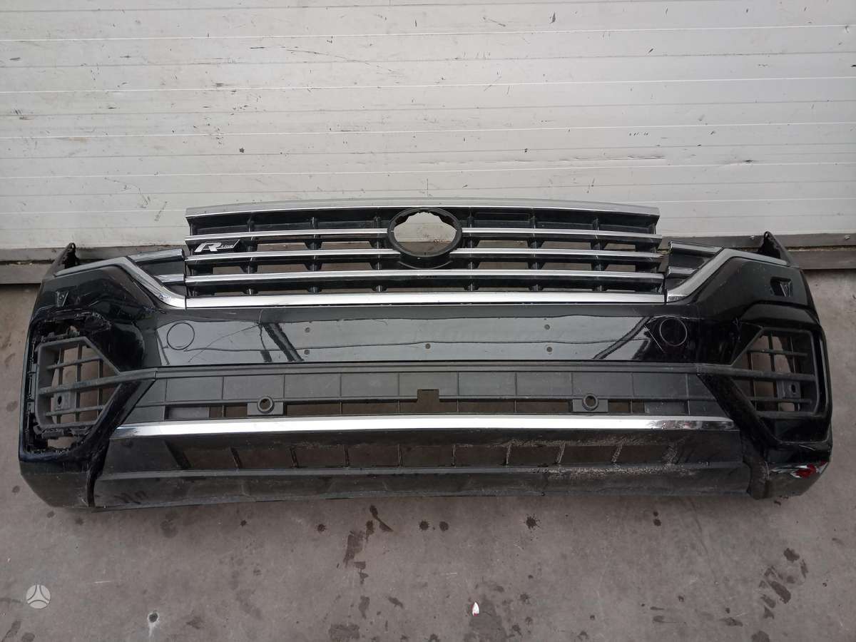 Volkswagen Touareg бамперы (буфера)