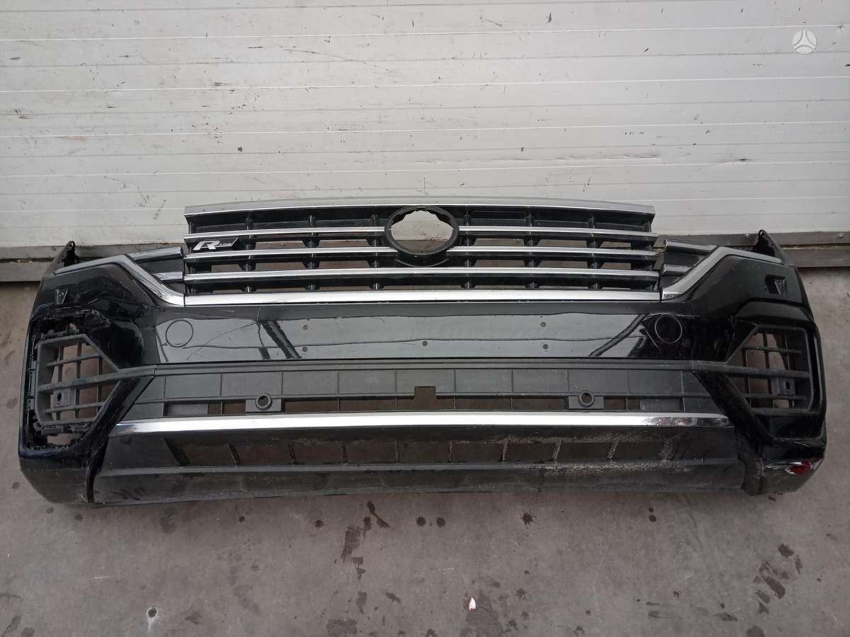 Volkswagen Touareg bumpers