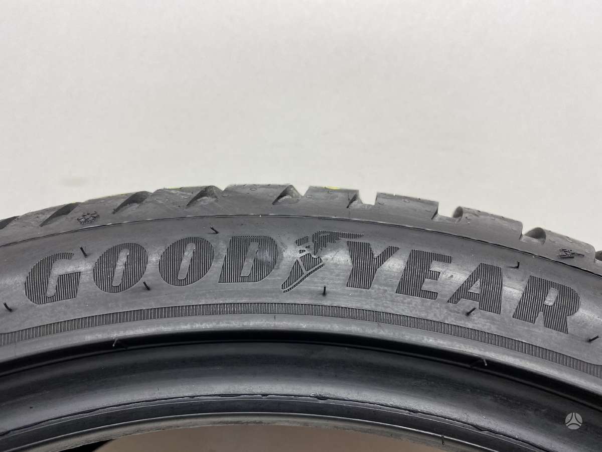 Goodyear Vector4Seasons 2021m, universalios 225/40 R18