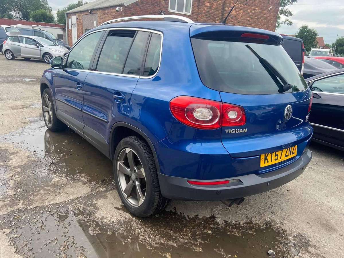 Volkswagen Tiguan по частям. Dalimis