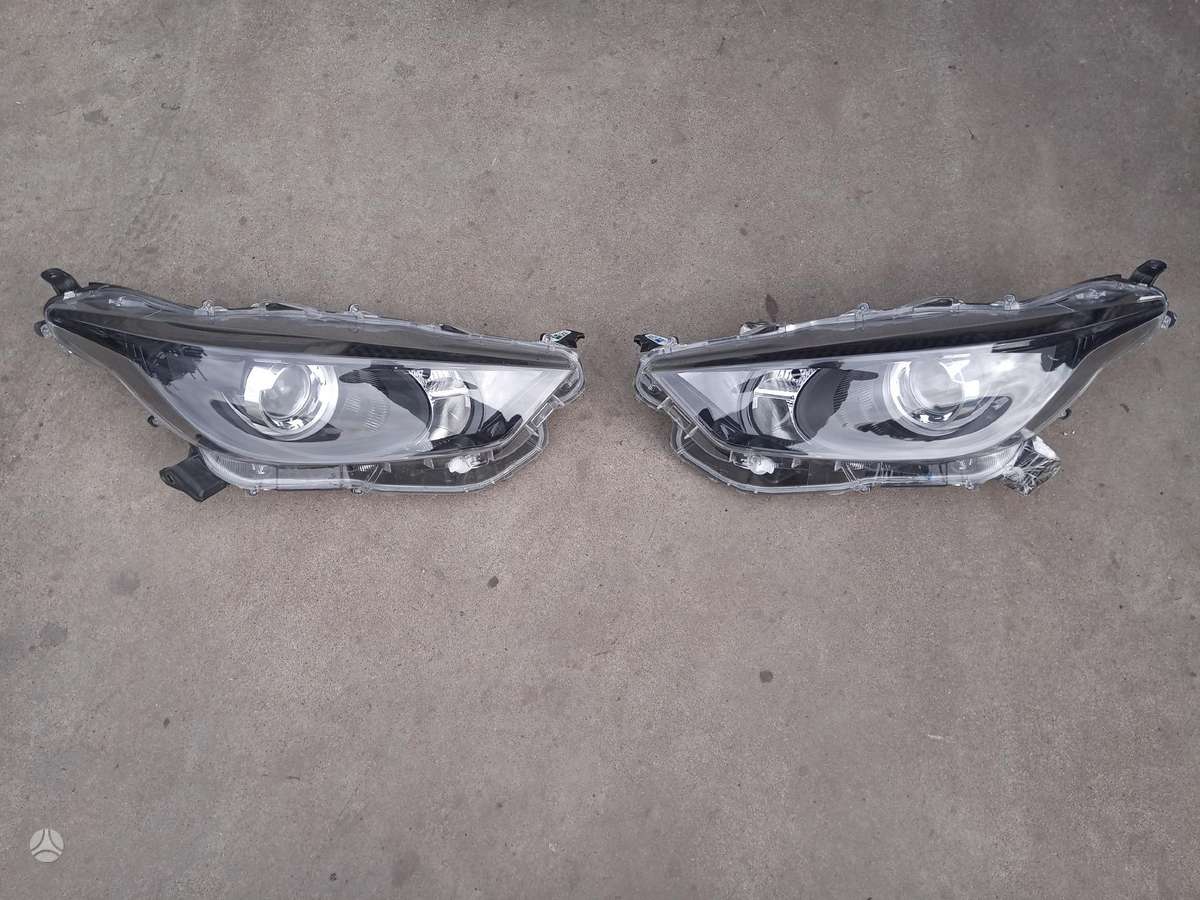 Toyota Yaris kėbulo dalys