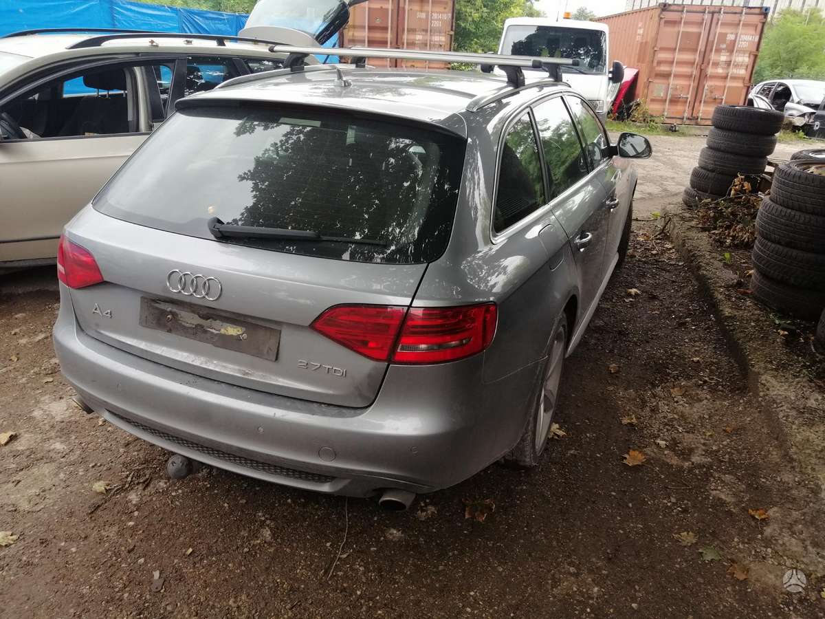 Audi A4 Pilnas s line bang olfsen dalimis