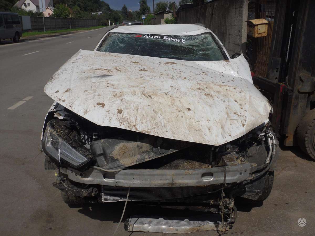 Audi A4 rezerves daļās
