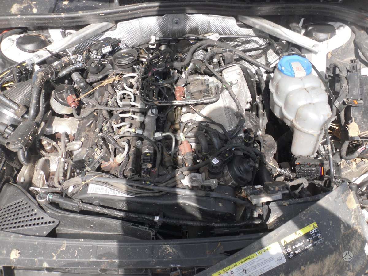 Audi A4 dalimis