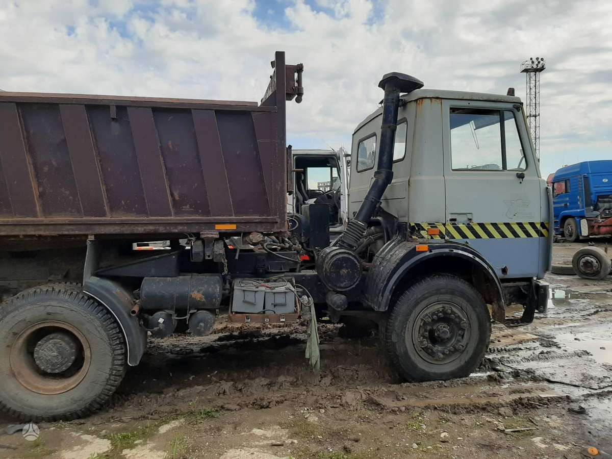 MAZ Maz 6x4