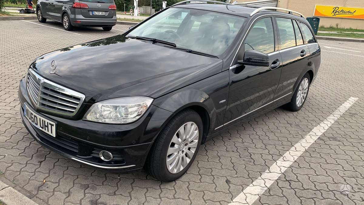 Mercedes-Benz C250