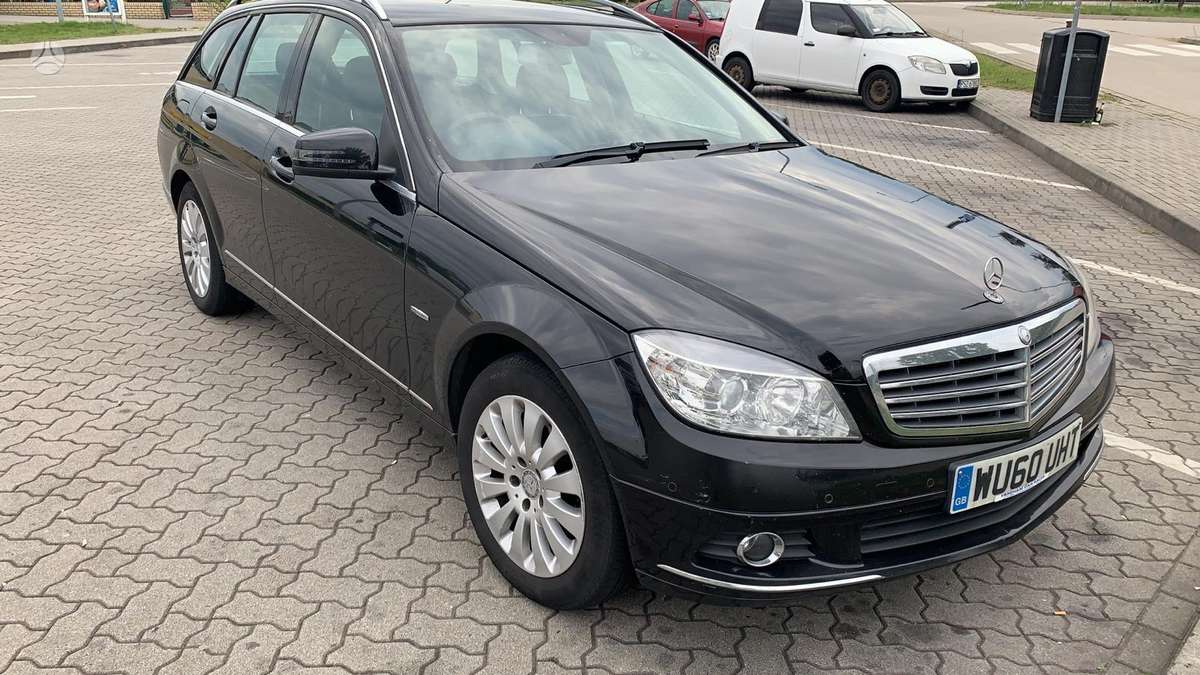 Mercedes-Benz C250