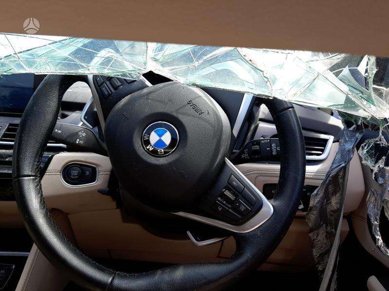 BMW 220 Gran Tourer dalimis