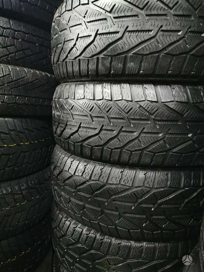 Taurus SUV WINTER, winter 225/60 R17