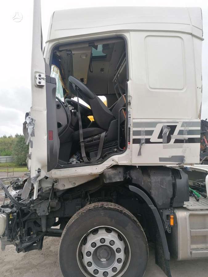 DAF XF105, vilcējs