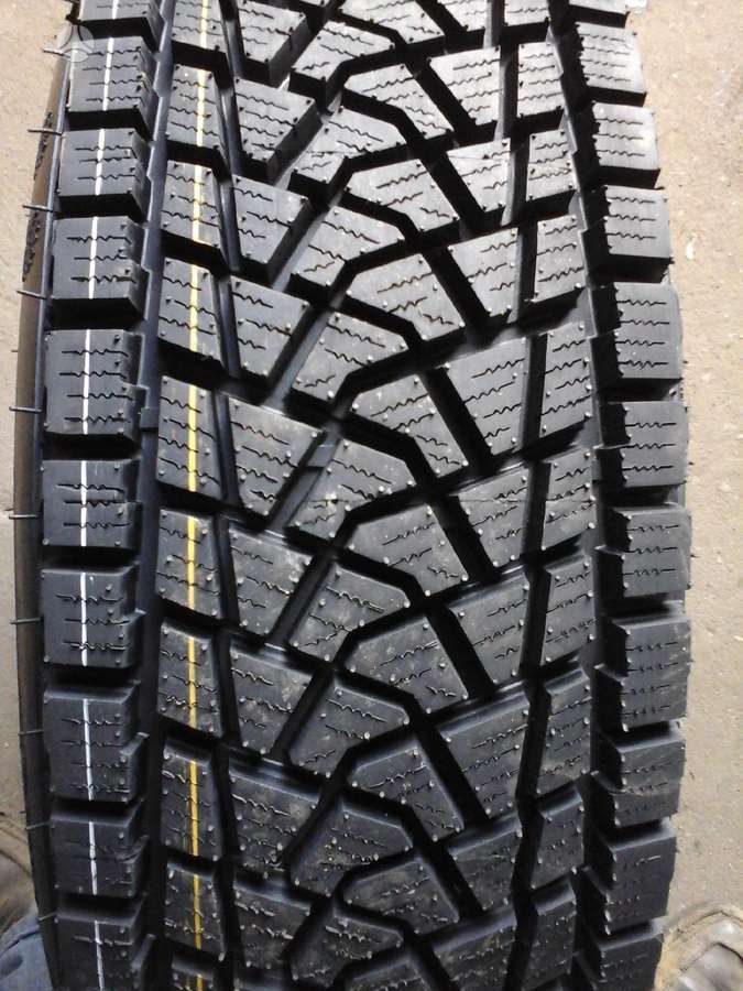 -Kita-, winter 215/65 R16