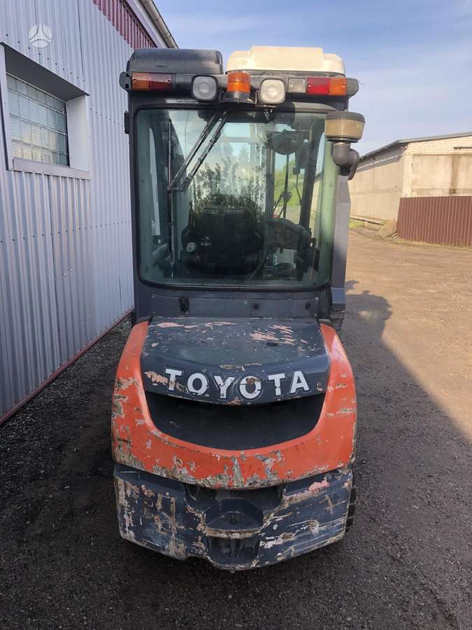 Toyota 52-8FDJF35, forklifts