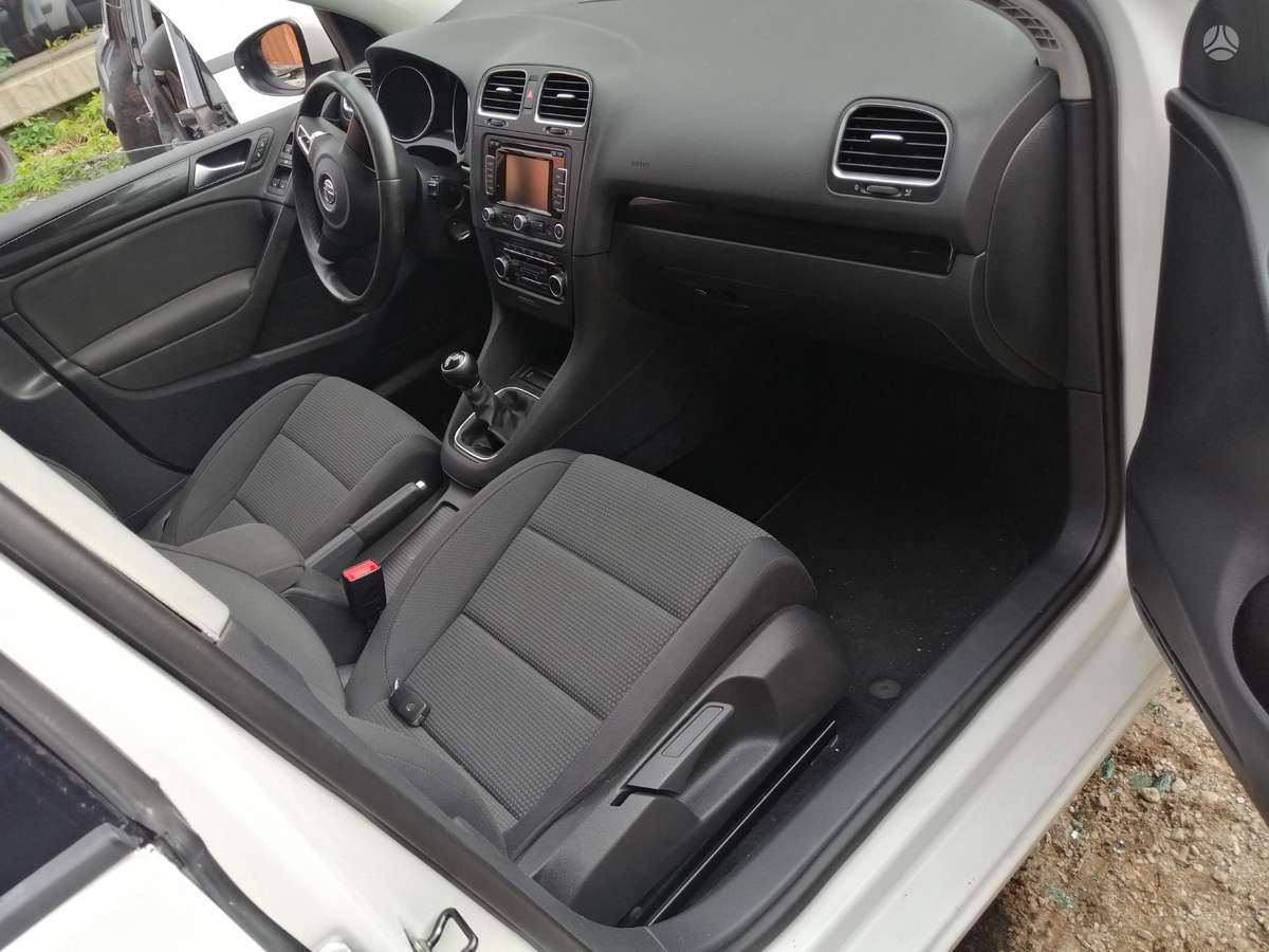 Volkswagen Golf Dalimis