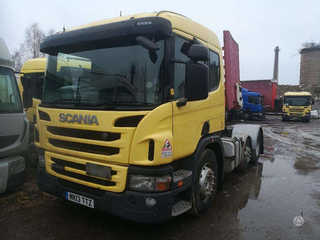 Scania P440, vilkikai