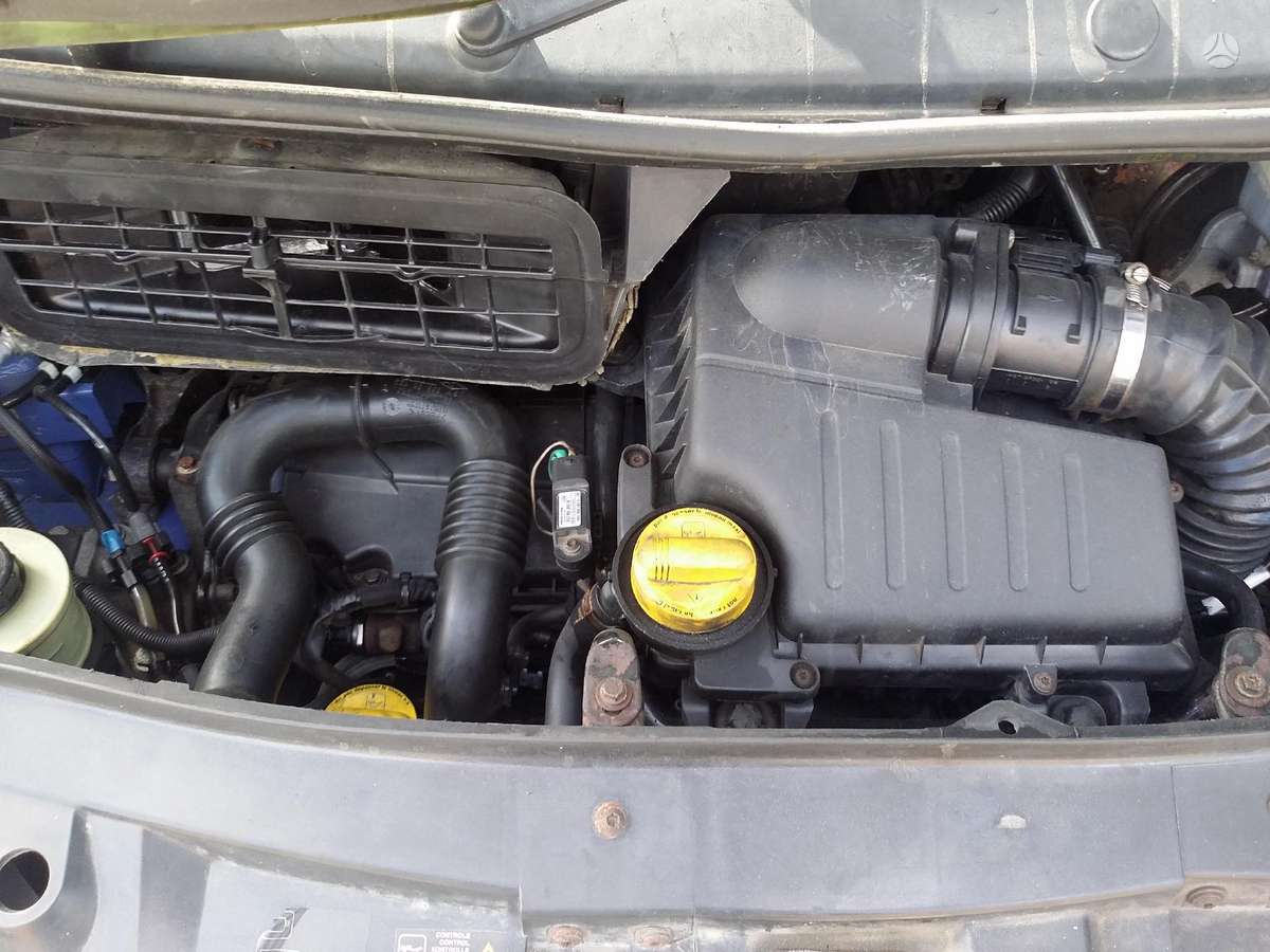 Renault TRAFIC LL29DCI 115 S-A, cargo vans