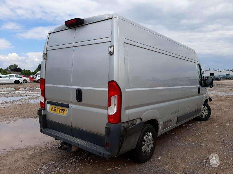 Peugeot Boxer, грузовые микроавтобусы