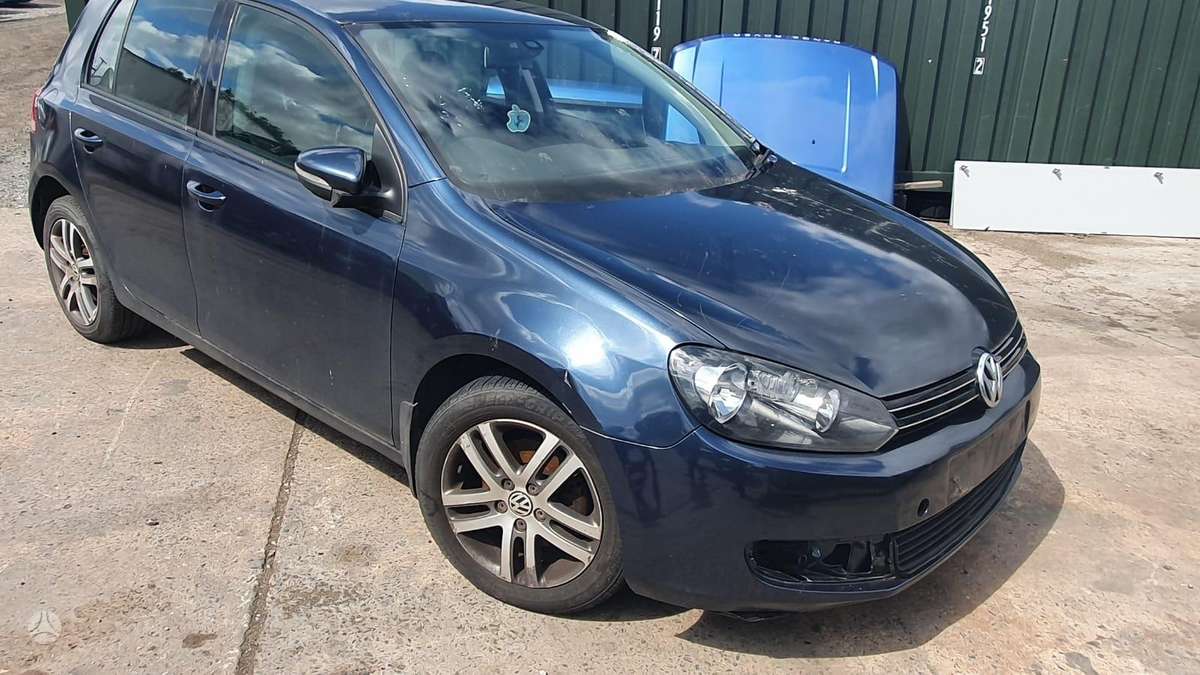 Volkswagen Golf по частям. Dalimis variklis cff