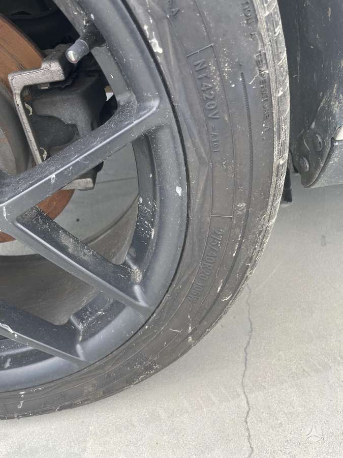 Dodge Challenger for parts