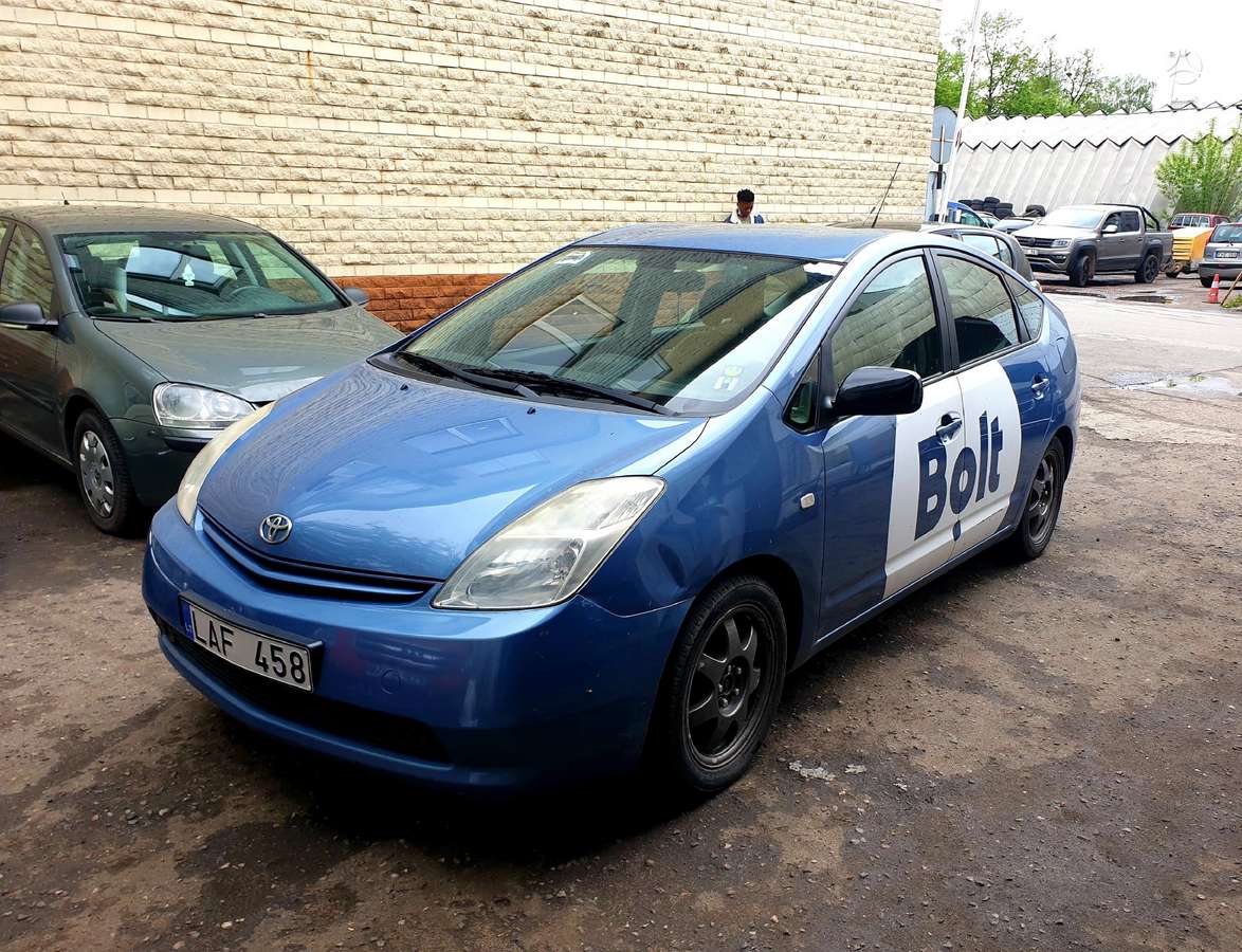 Toyota Prius, hečbeks