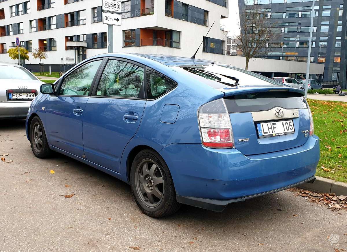 Toyota Prius, hečbeks