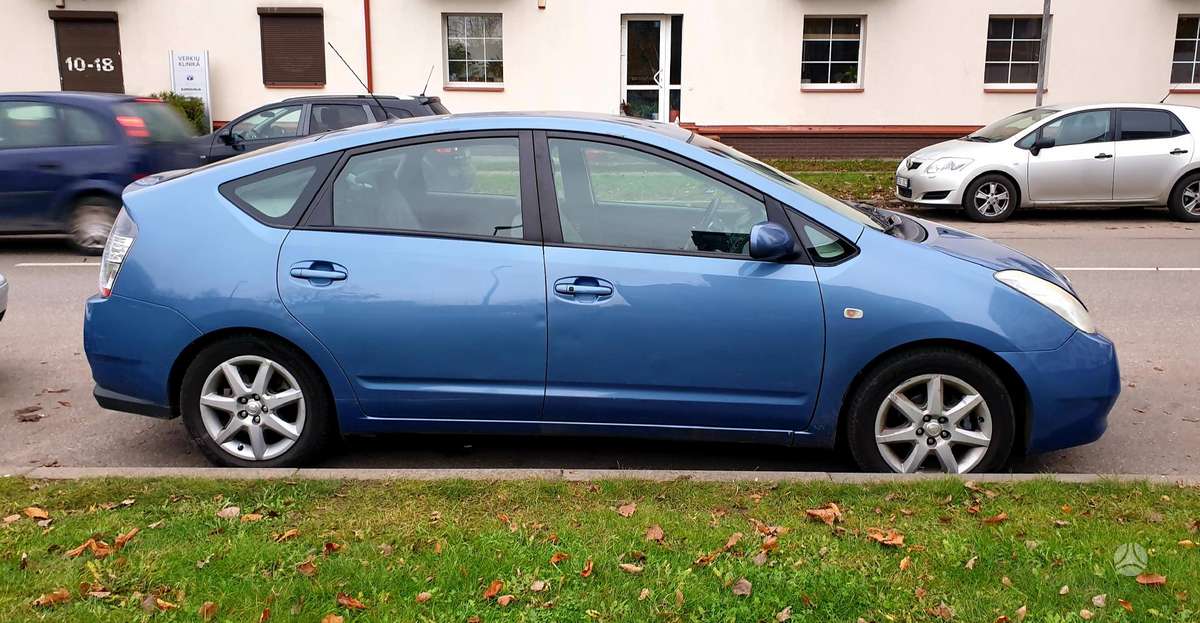 Toyota Prius, hečbeks