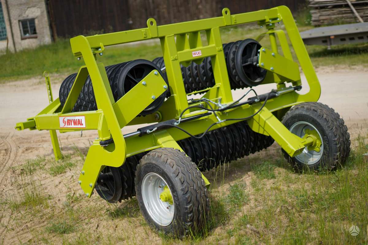 Rywal - Agro Prikabinami kembridžio tipo vo, compacting, leveling rollers