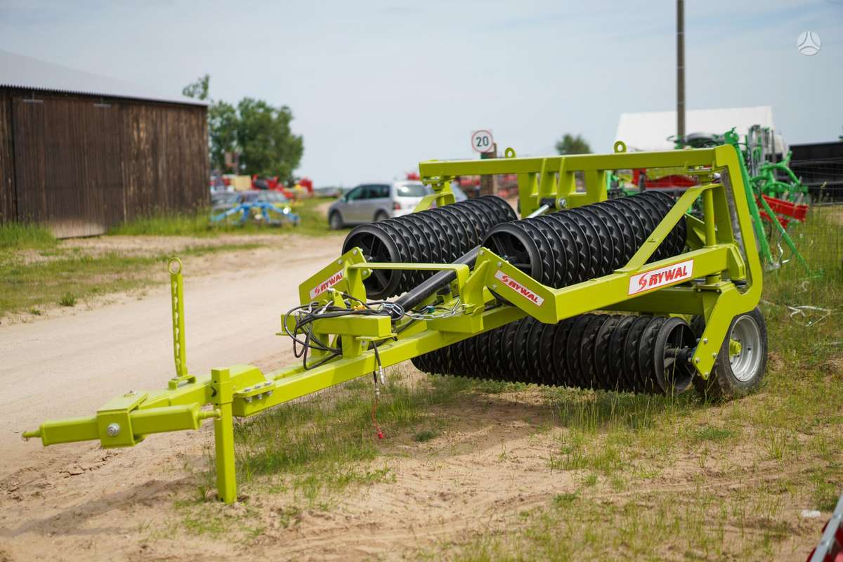 Rywal - Agro Prikabinami kembridžio tipo vo, compacting, leveling rollers