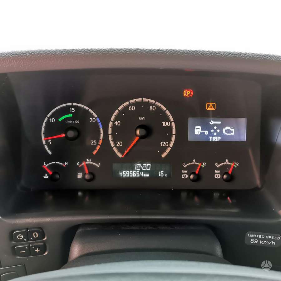 Scania 270 4x2, kietašoniai