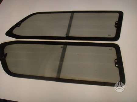 Mitsubishi L200 windows