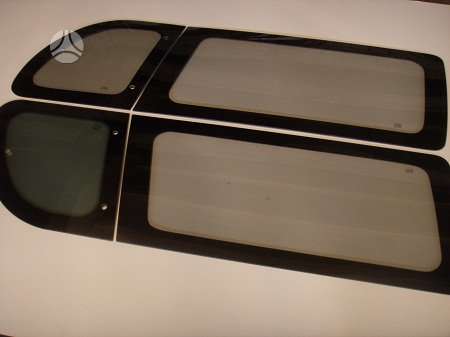 Toyota Hilux windows