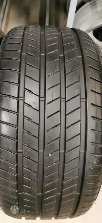 Bridgestone, летние 305/40 R20