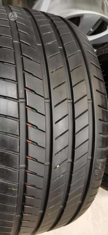 Bridgestone, summer 305/40 R20
