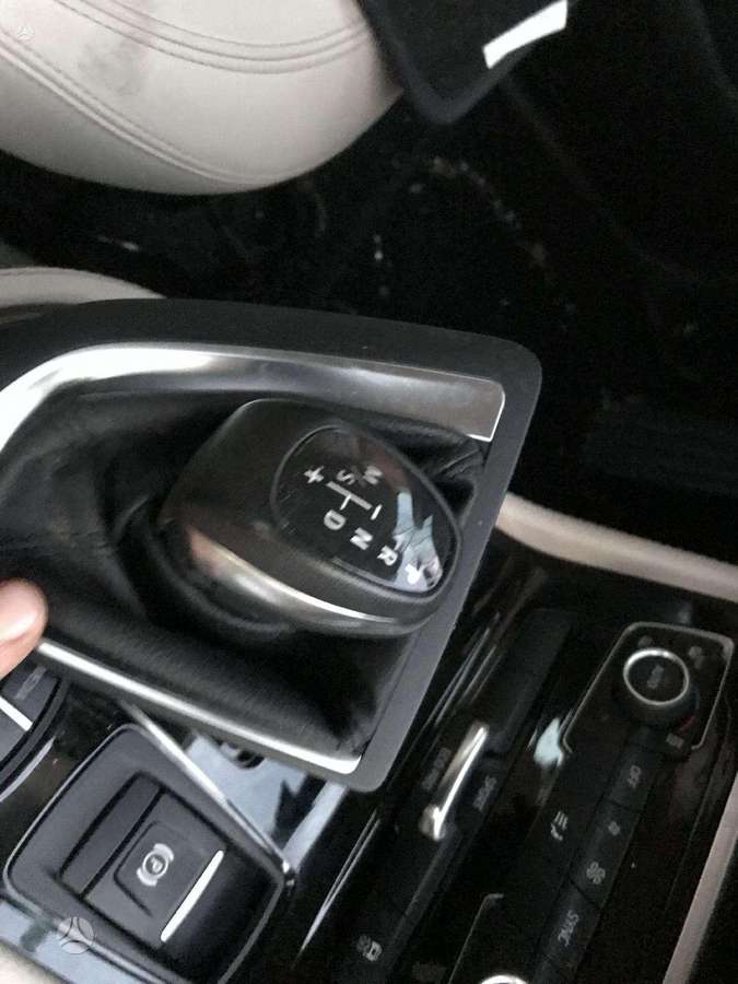 BMW 218 Active Tourer dalimis. 78 000km